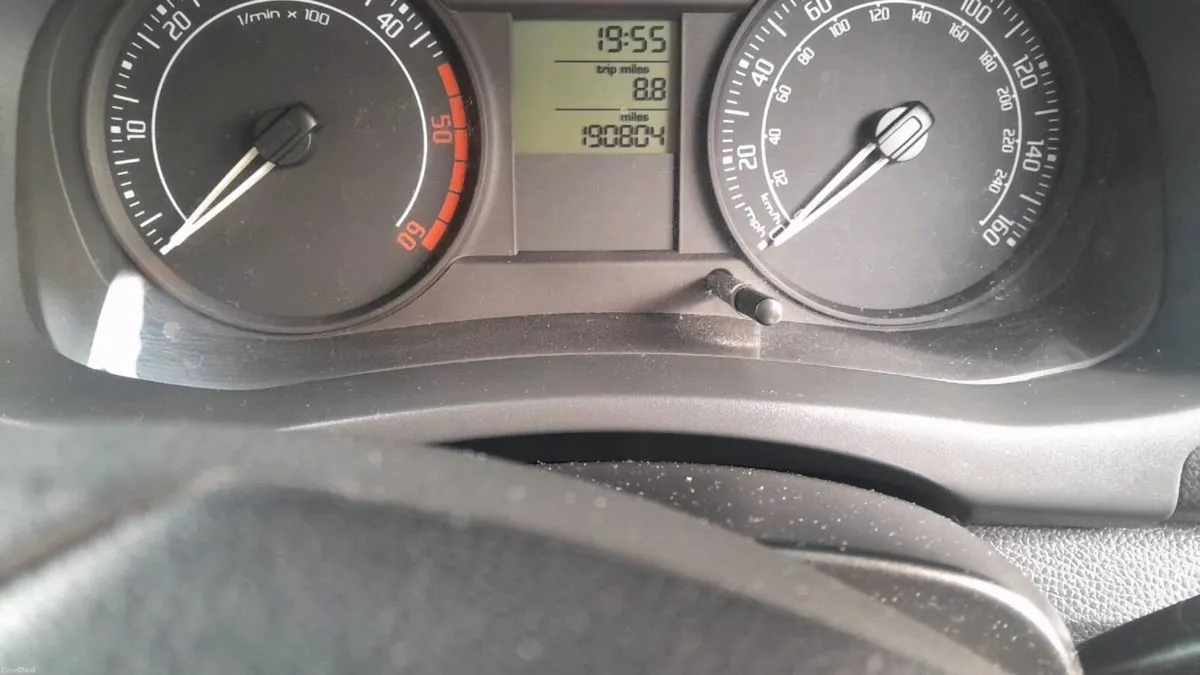 Skoda fabia - Image 4