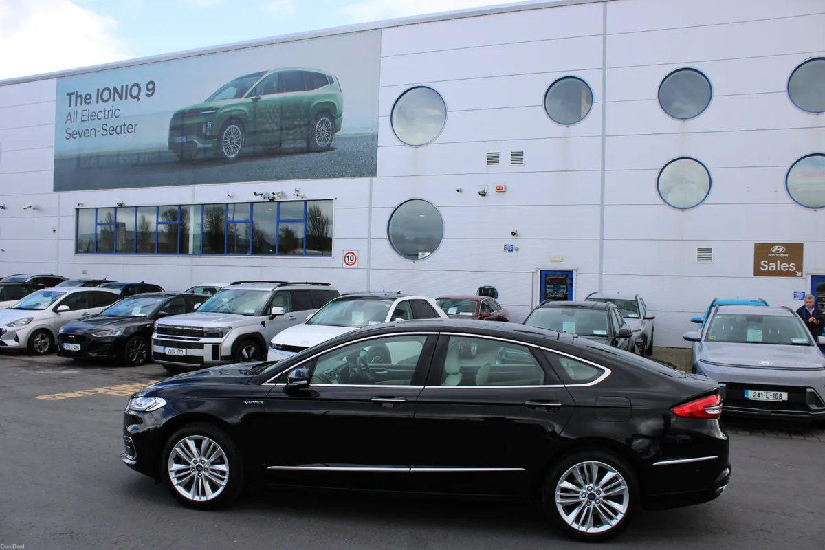 Ford Mondeo 2019 - Image 2