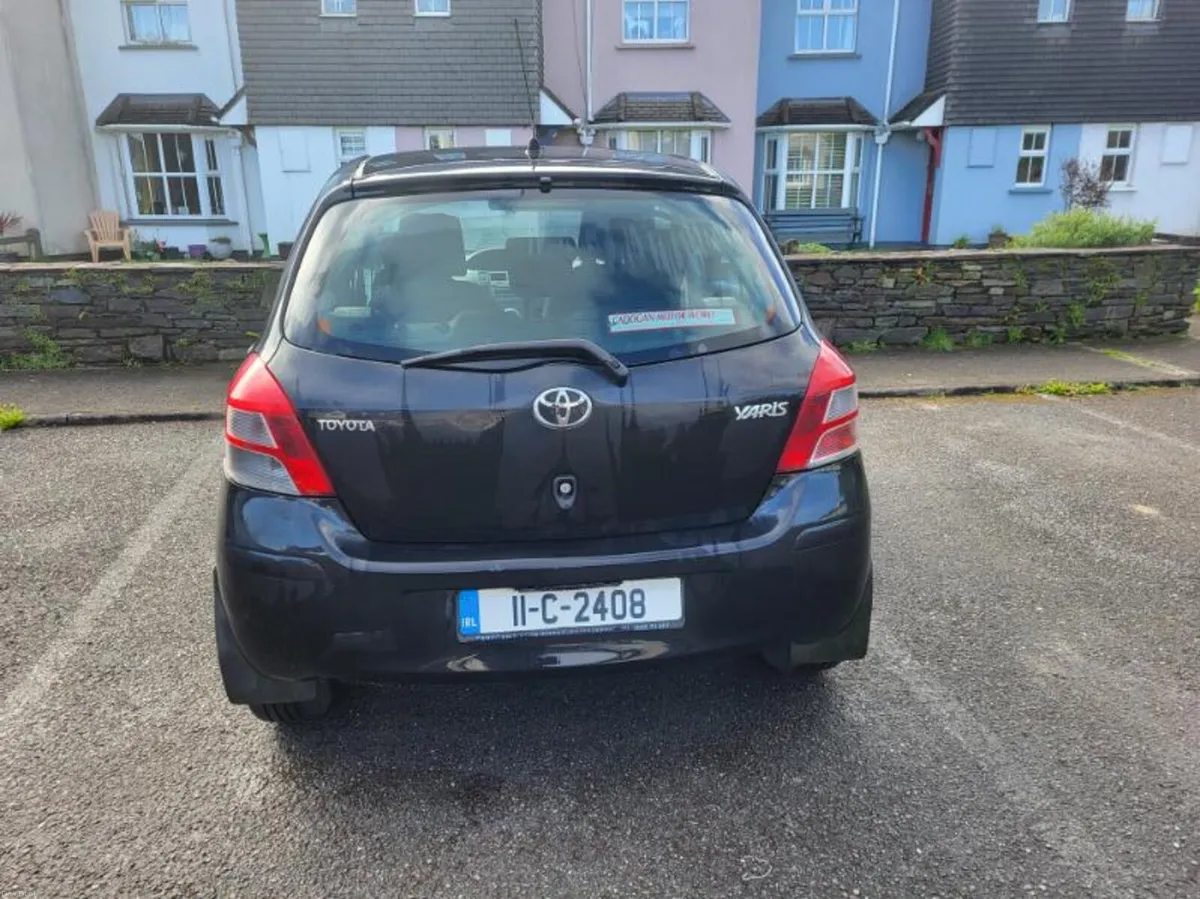 Toyota yaris - Image 3