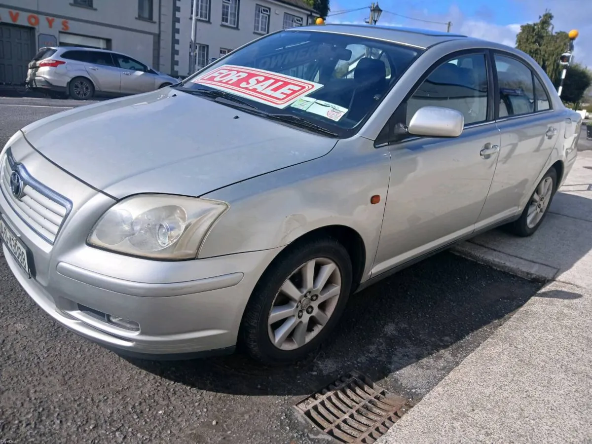 TOYOTA AVENSIS (2004) 1.6 PETROL NCT 19/09/26 - Image 1