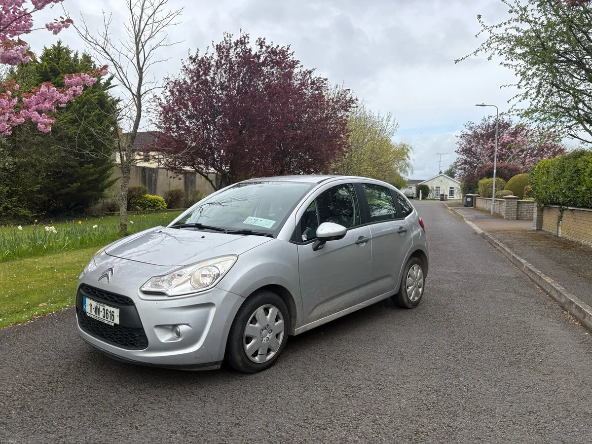 2011 Citroen c 3 1.1 petrol nct 09/26 tax 05/26 - Image 3