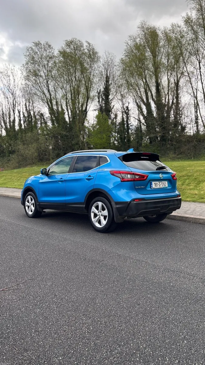 2018 (181) Nissan Quashqai SV (FSH) (Sunroof) - Image 3