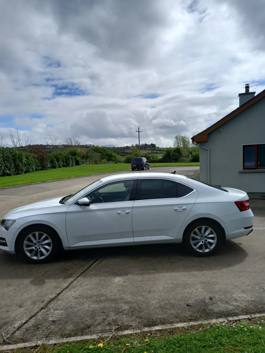 2020 Skoda Superb 2L Diesel - Image 4