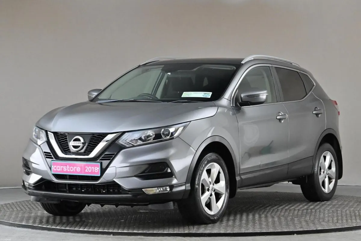 Nissan Qashqai 1.5 SV 6SPD **GLASS ROOF**REVERSE C - Image 4