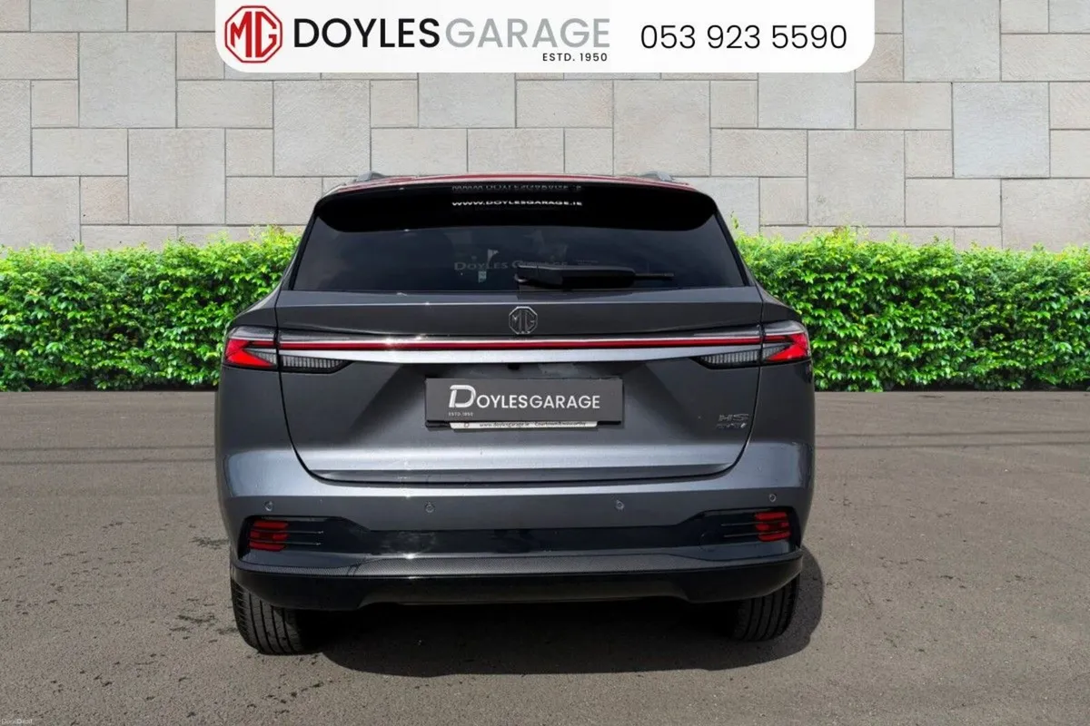 MG HS Plug-in Hybrid EV 2WD Auto Exclusive - Image 4