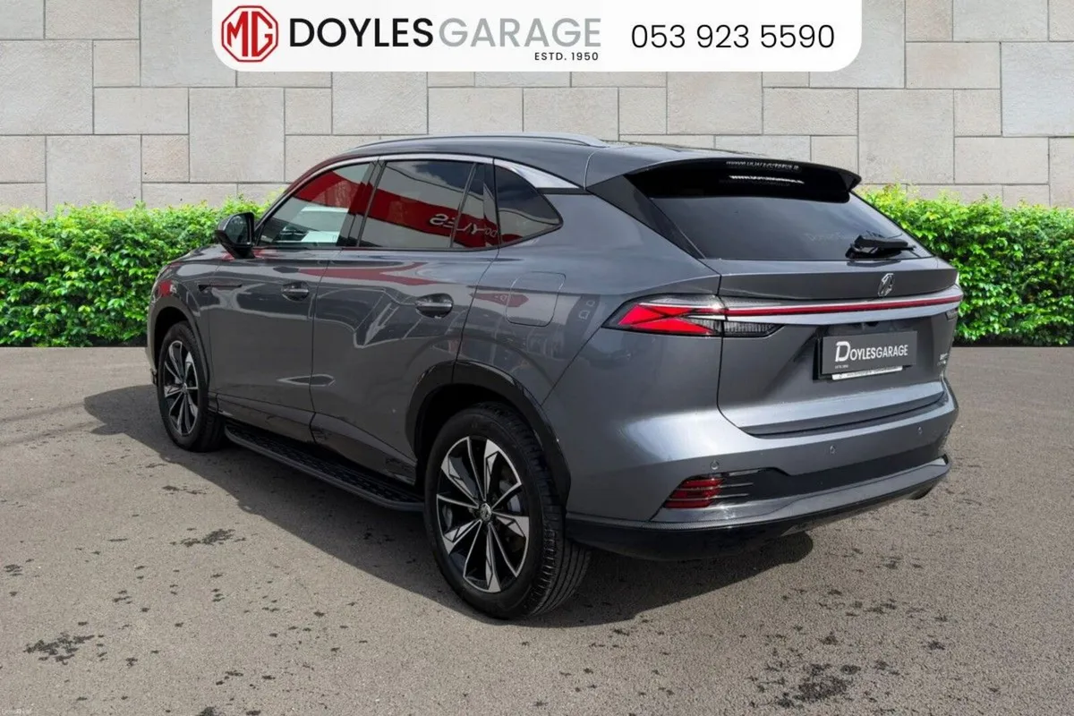 MG HS Plug-in Hybrid EV  Auto Exclusive 4.9% Finan - Image 5