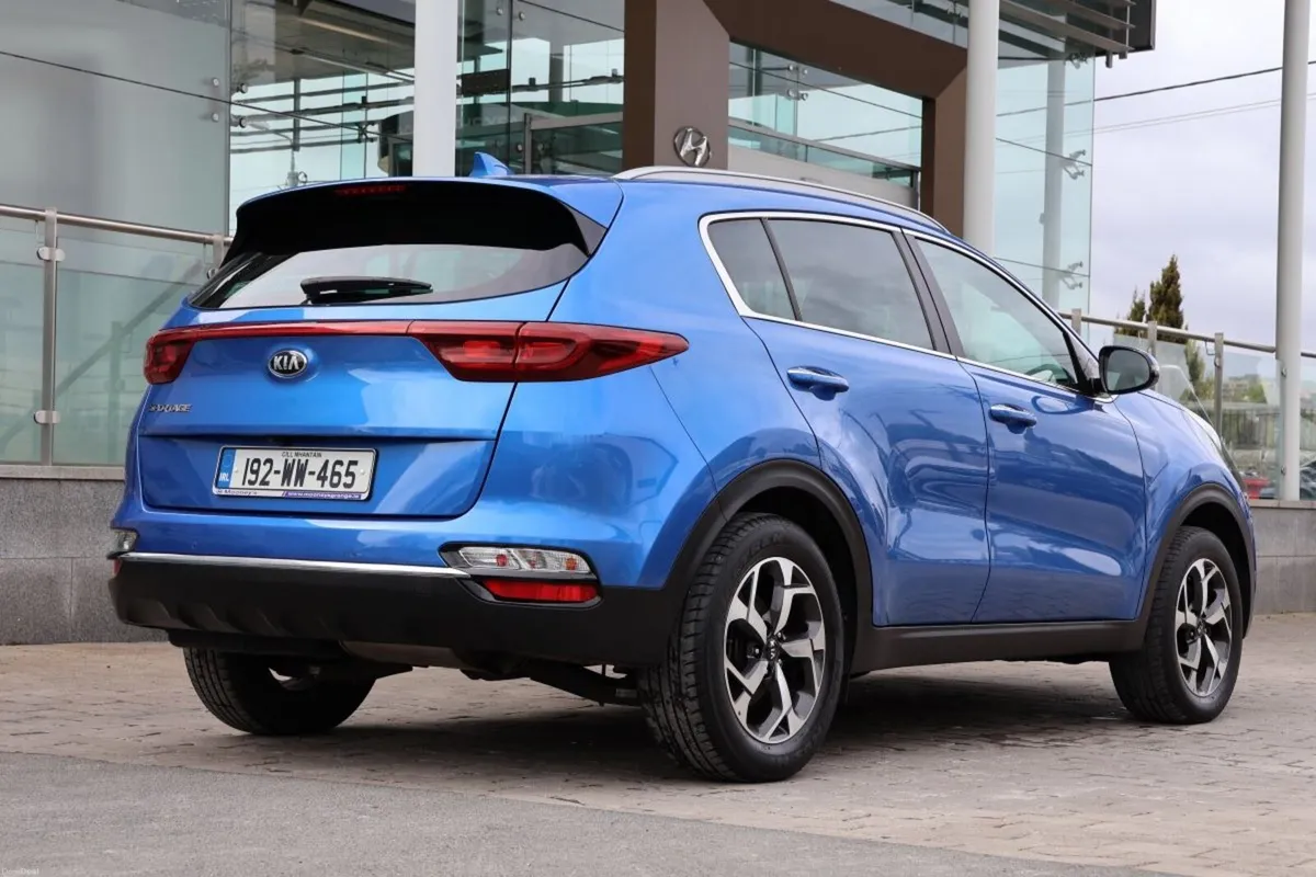 Kia Sportage 1.6 CRDI K3 , Diesel , Grey Leather - Image 6