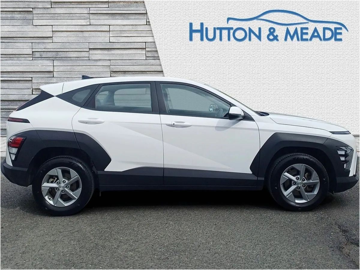 Hyundai KONA Signature 1.0 Petrol 5dr - Image 6
