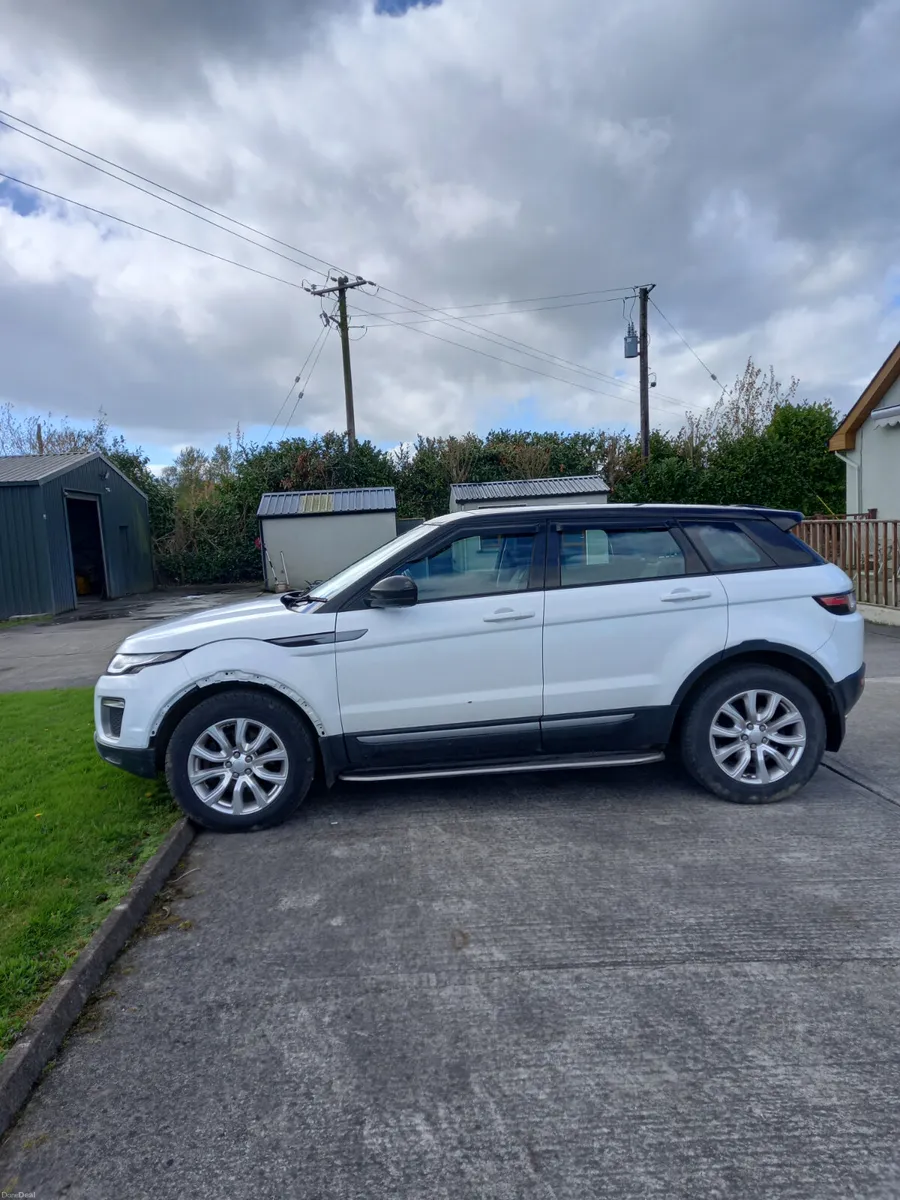2017 Land Rover Range Rover Evoque 2L Diesel - Image 4