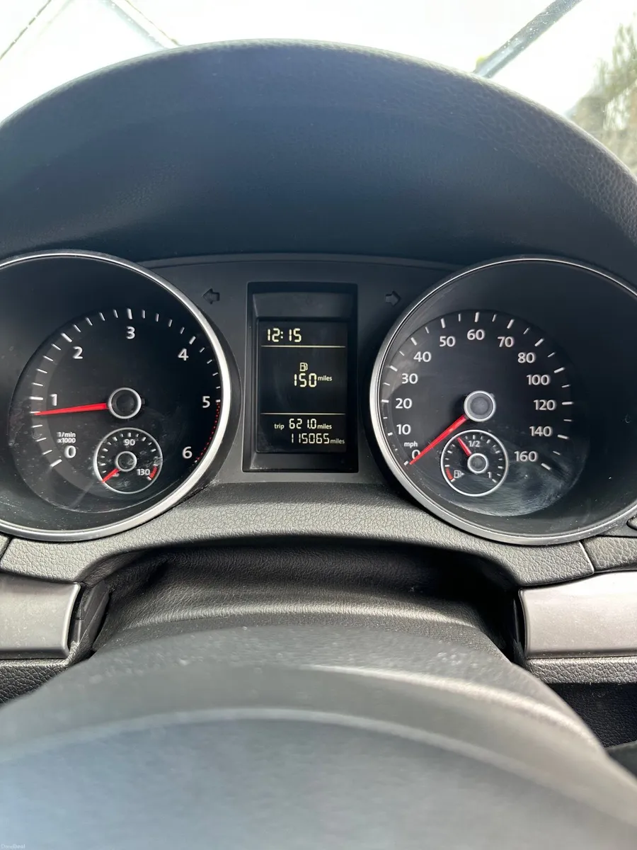 Volkswagen Golf 2012 - Image 2