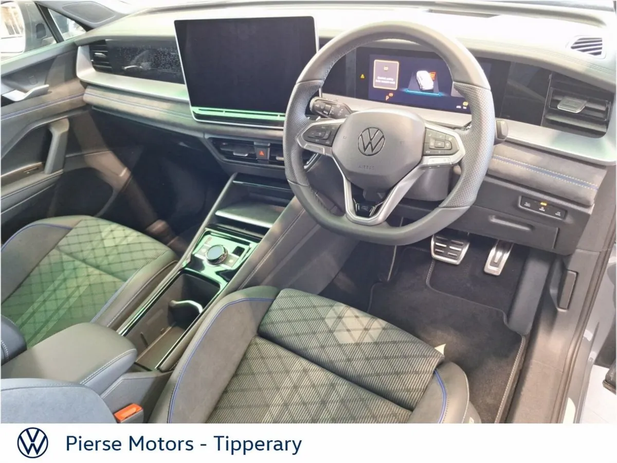 Volkswagen Tayron R-LINE 75 1.5 PHEV DSG 204HP - Image 3