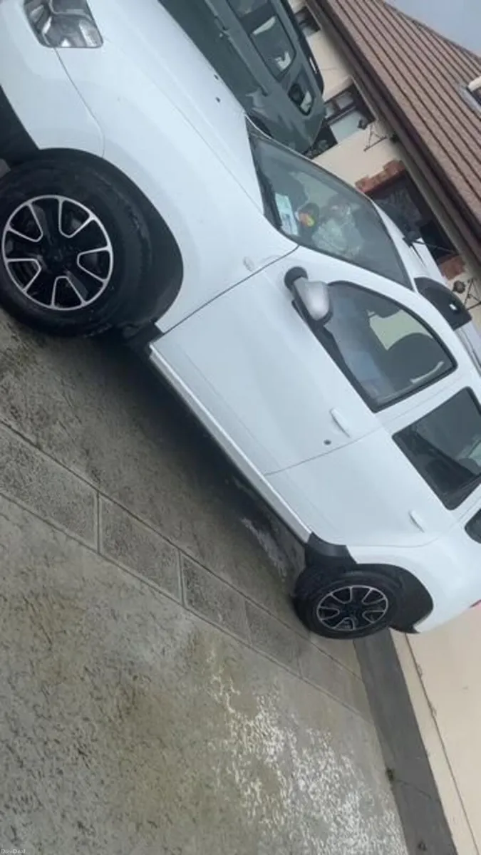 Dacia Duster 2018 - Image 3