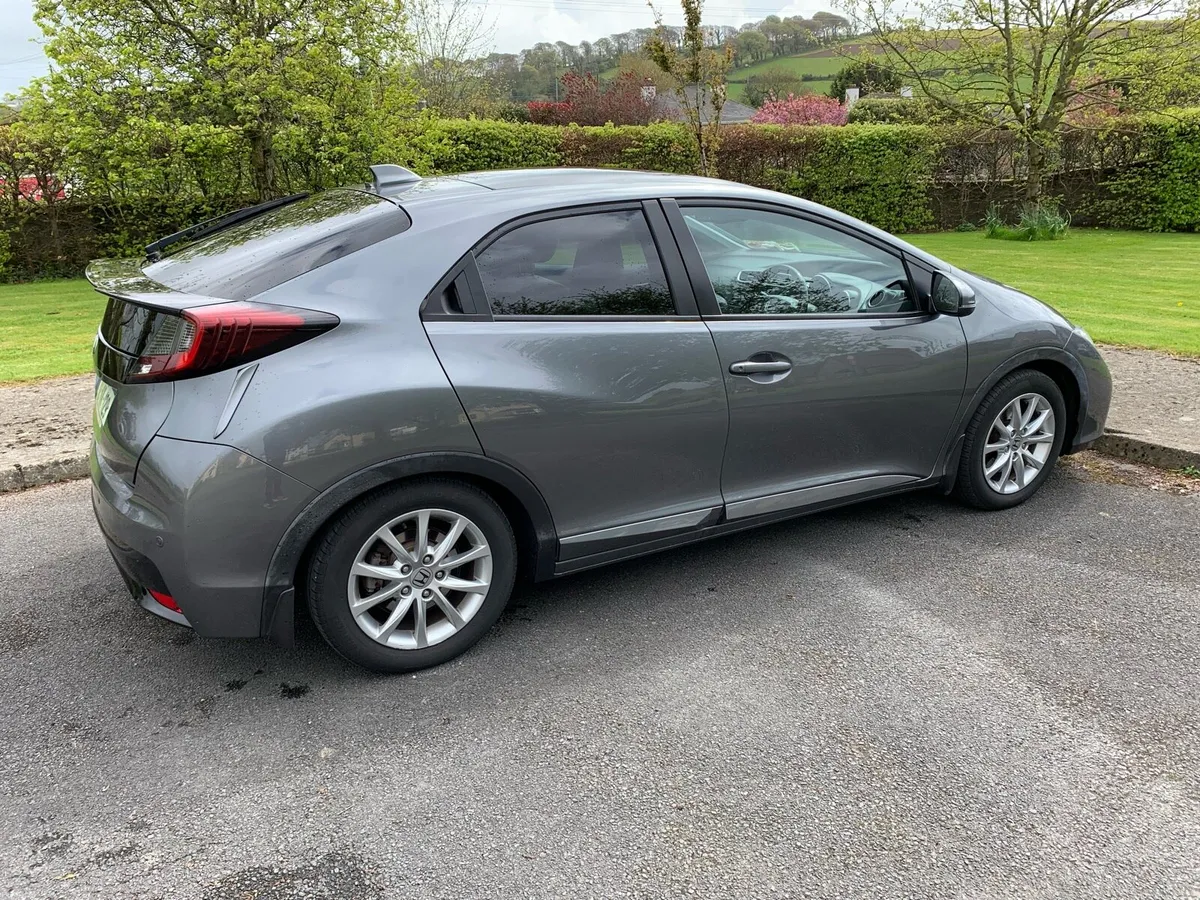 HONDA CIVIC - Image 3