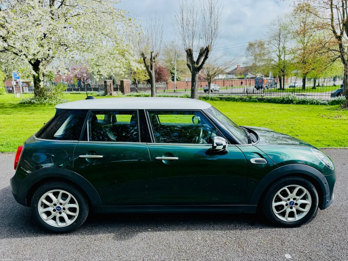 2018 MINI COOPER D • AUTO • NEW NCT - Image 2