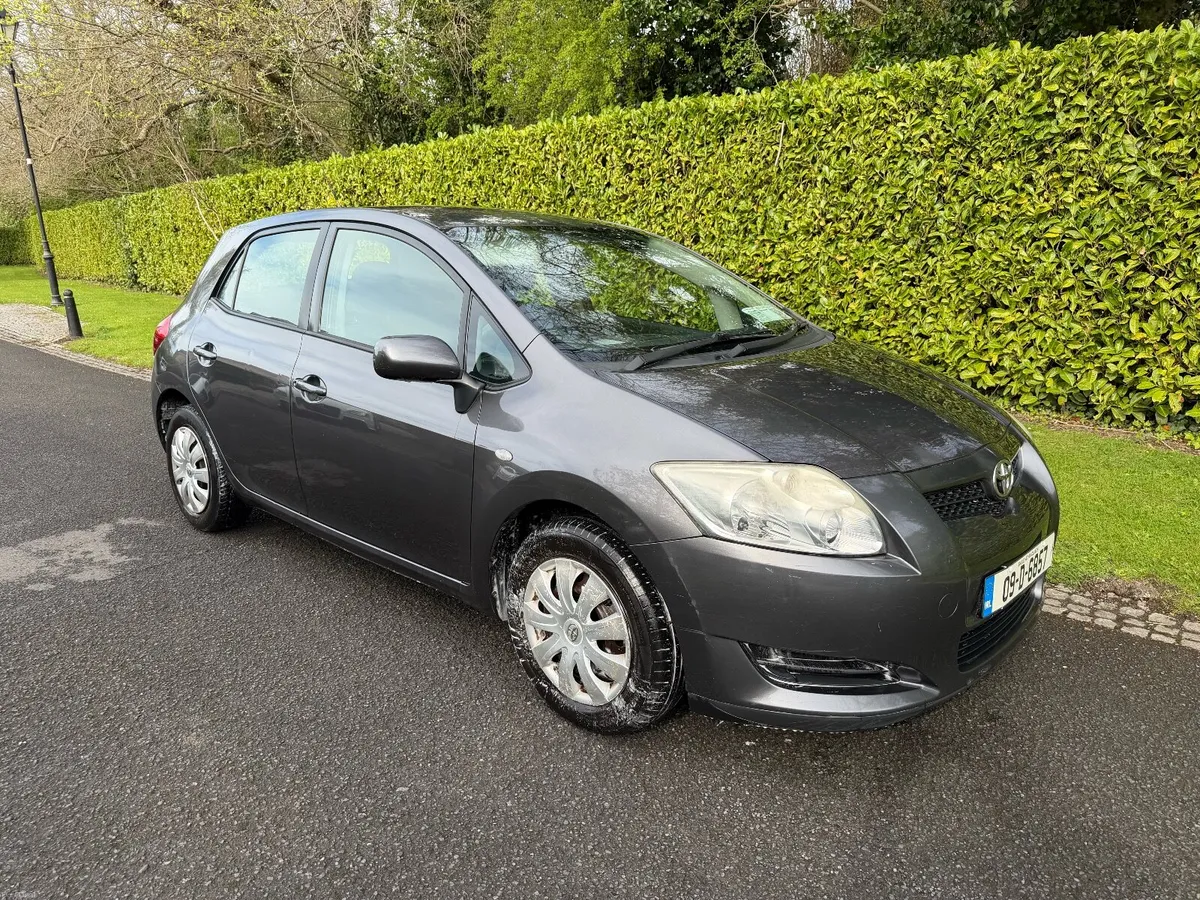 Toyota Auris 1.4 Terra New Nct Low Mileage - Image 1