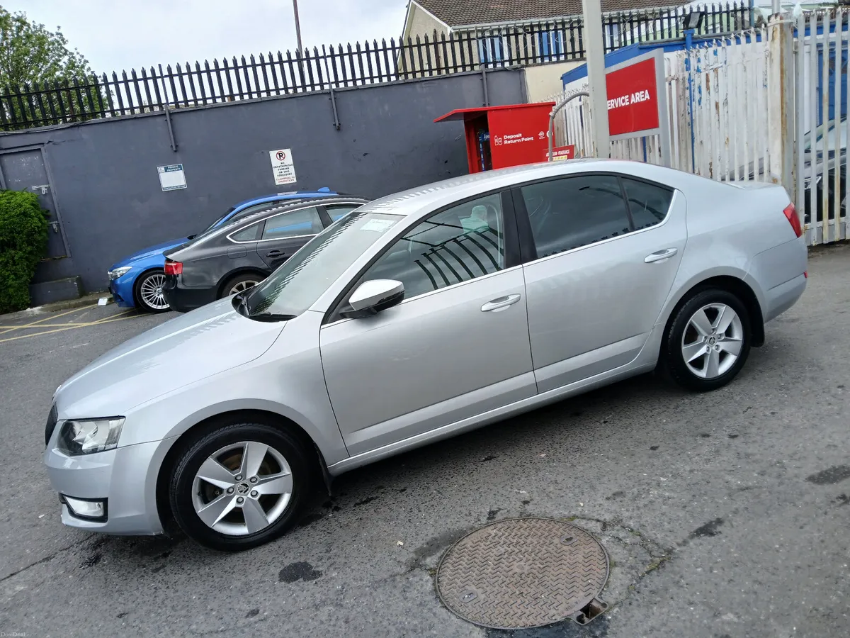 Skoda Octavia 2015 NCT and Tax - Image 2