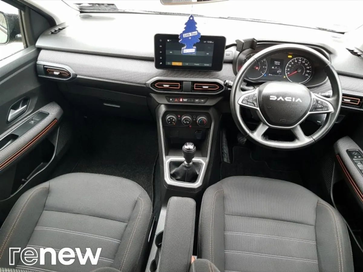 Dacia Sandero Stepway TCe 90 STEPWAY Expression - Image 2