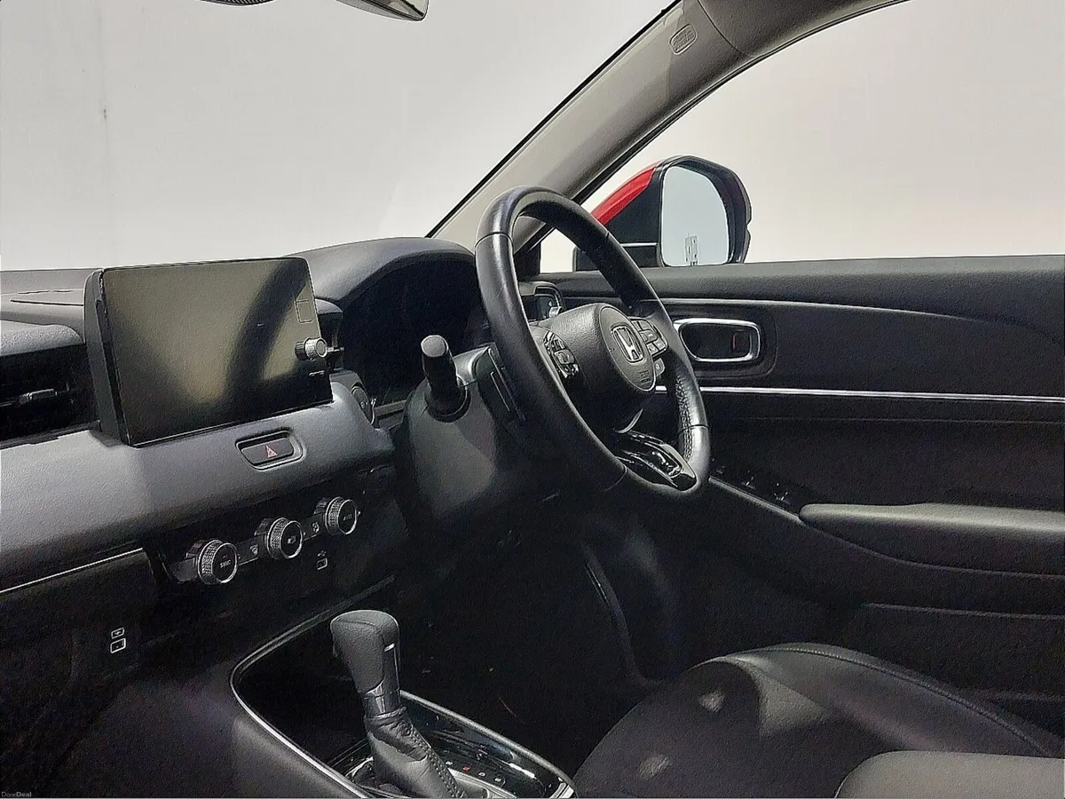 Honda HR-V Hr-V Hatchback Advance - Image 2
