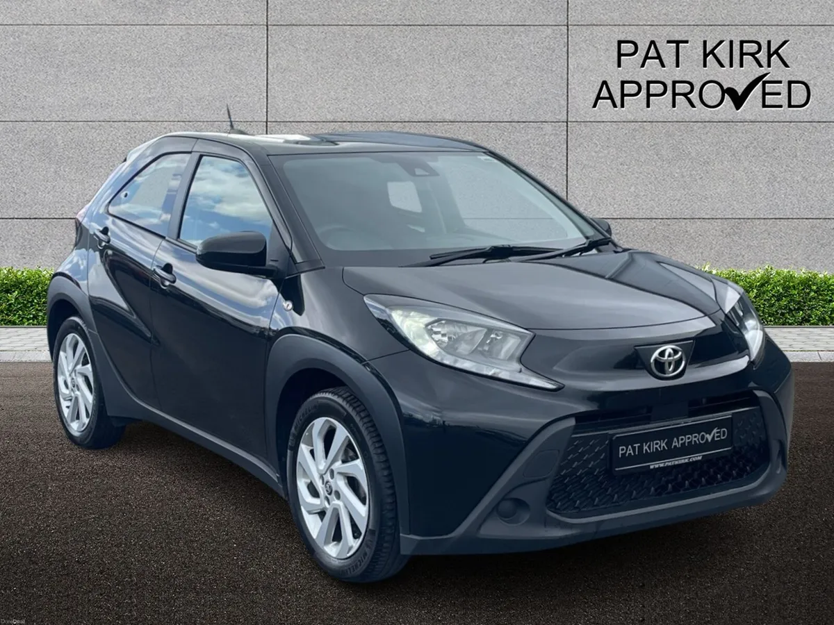 Toyota Aygo X Hatchback Pure - Image 1