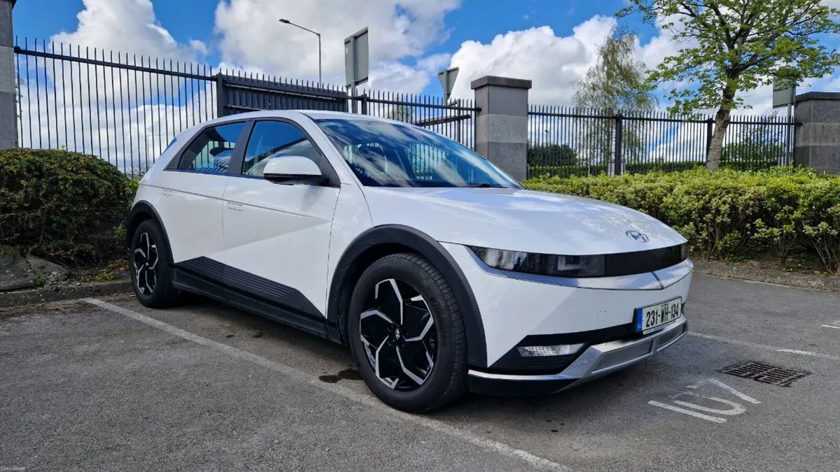 Hyundai Ionic 5 - Image 3