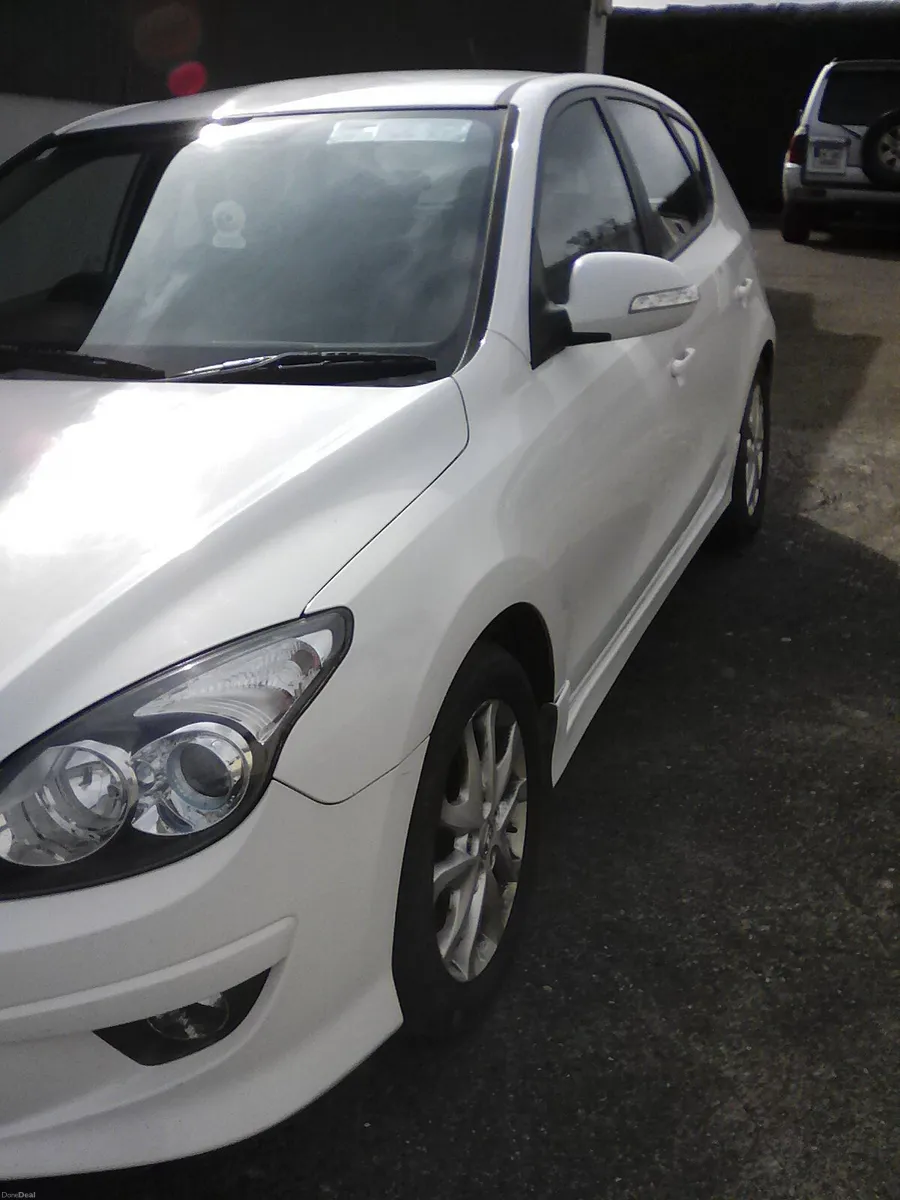 Hyundai i30 2012 - Image 2