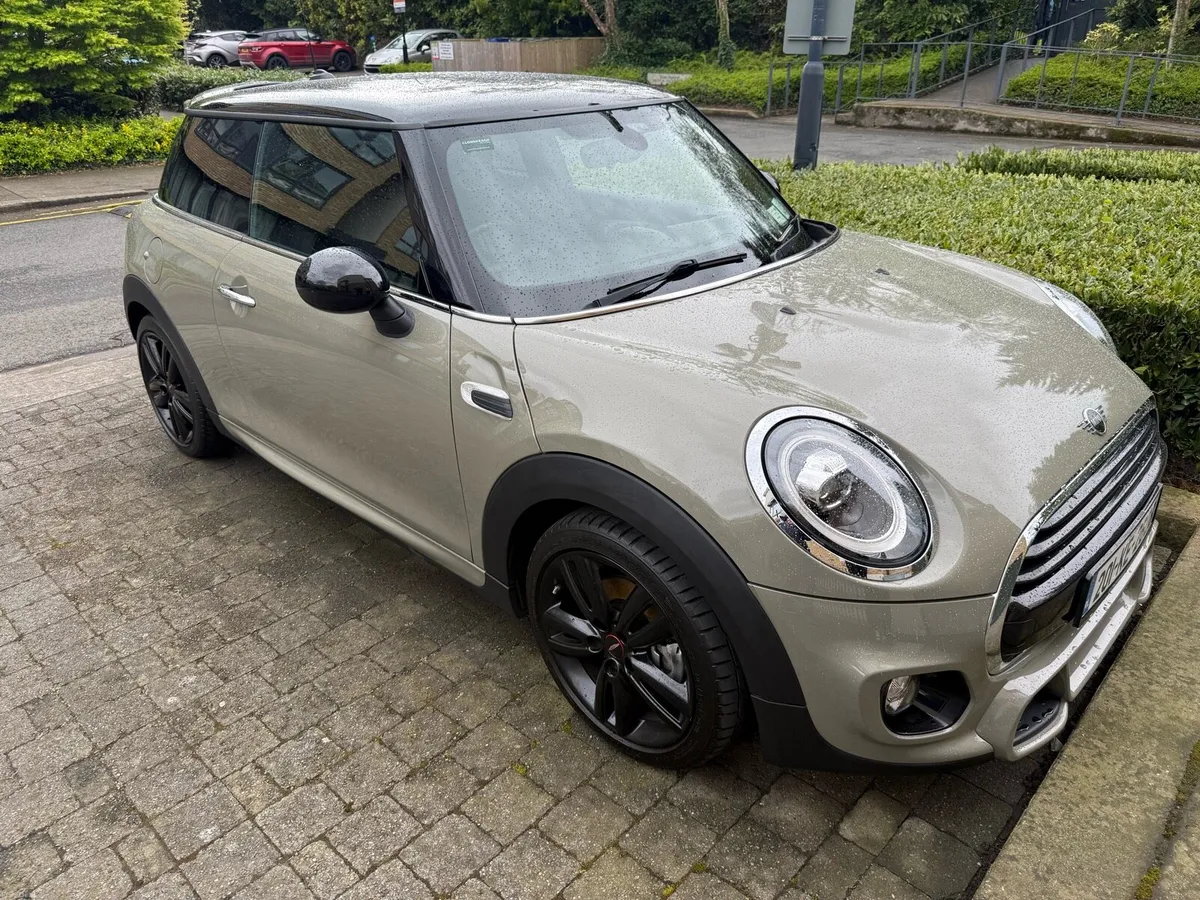 2020 Mini Cooper Sport - Image 1