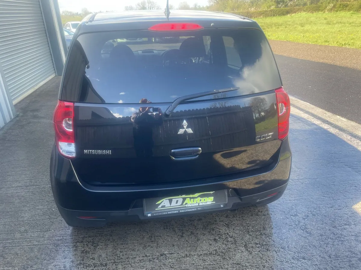 Mitsubishi colt AUTOMATIC - Image 4
