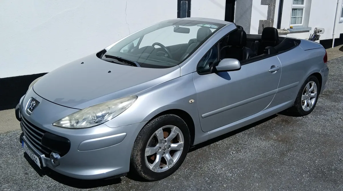 Peugeot 307 cc  2007 convertible - Image 3