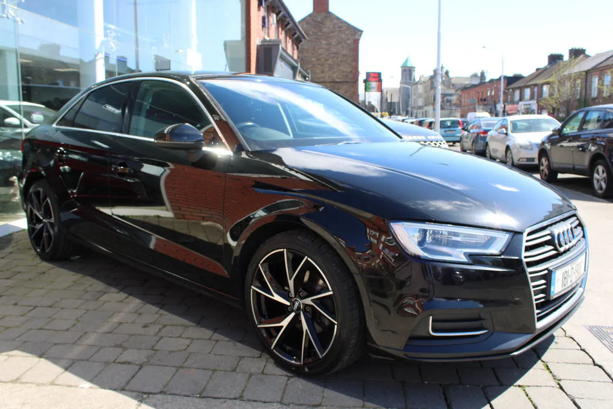 Audi A3 1.6 TDI - SE LIMOUSINE - 02-2028 NCT - - Image 1