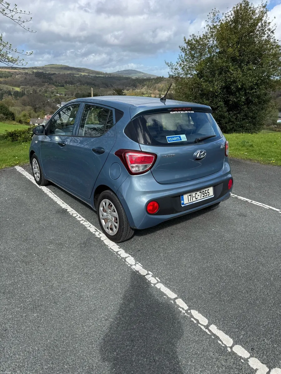 2017 Hyundai i10 - Image 1