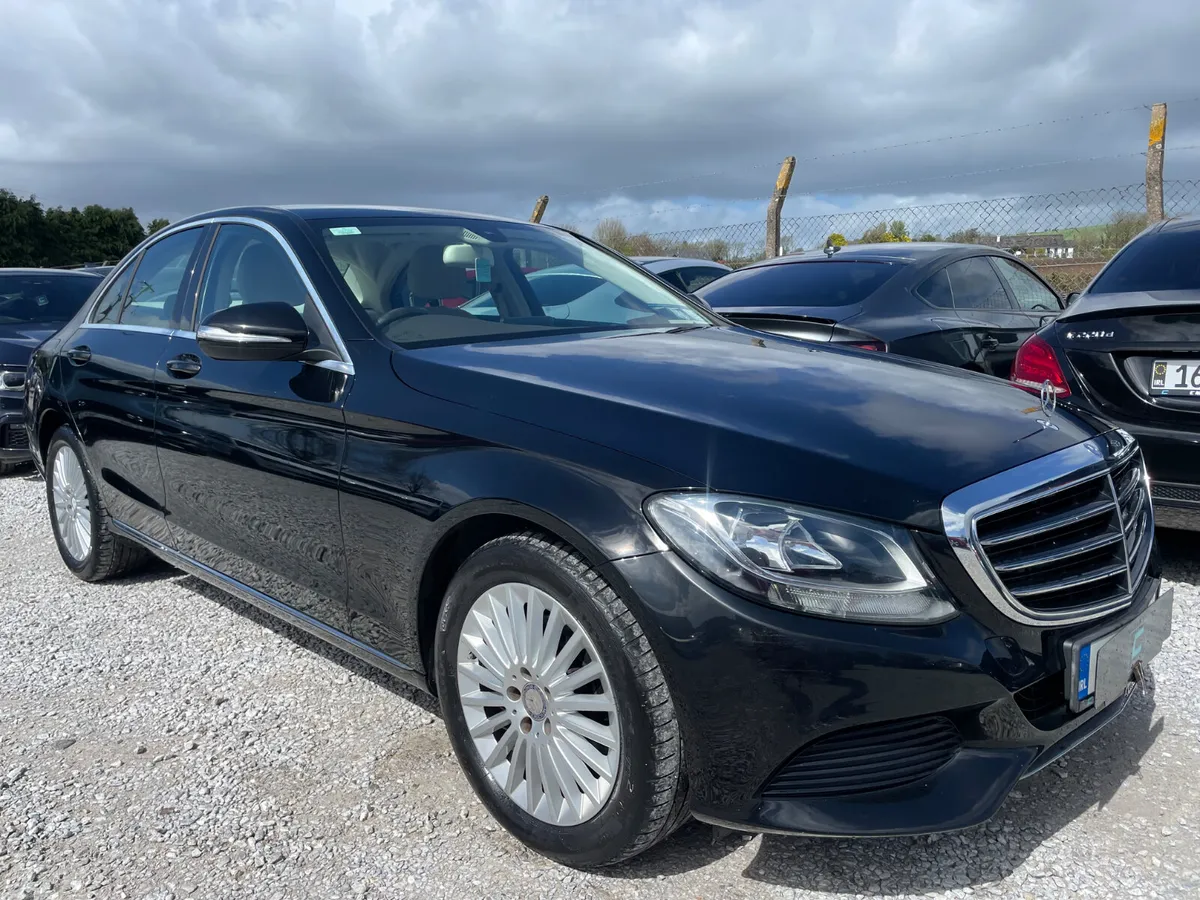 Mercedes C220 - Image 2