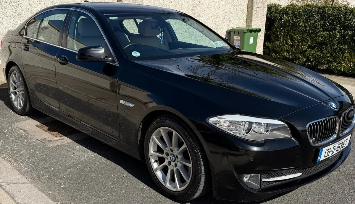 BMW 5-Series 2013 - Image 1