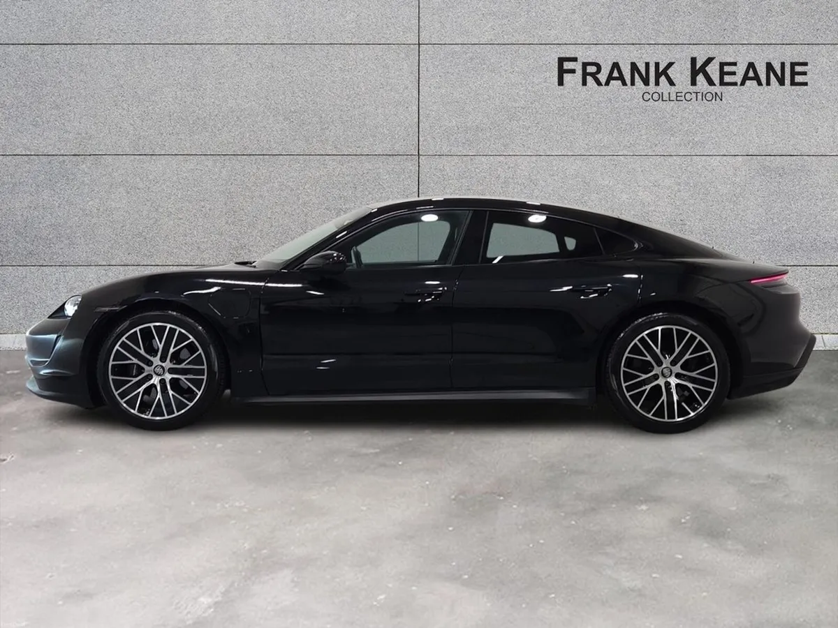 Porsche Taycan Taycan - Image 4