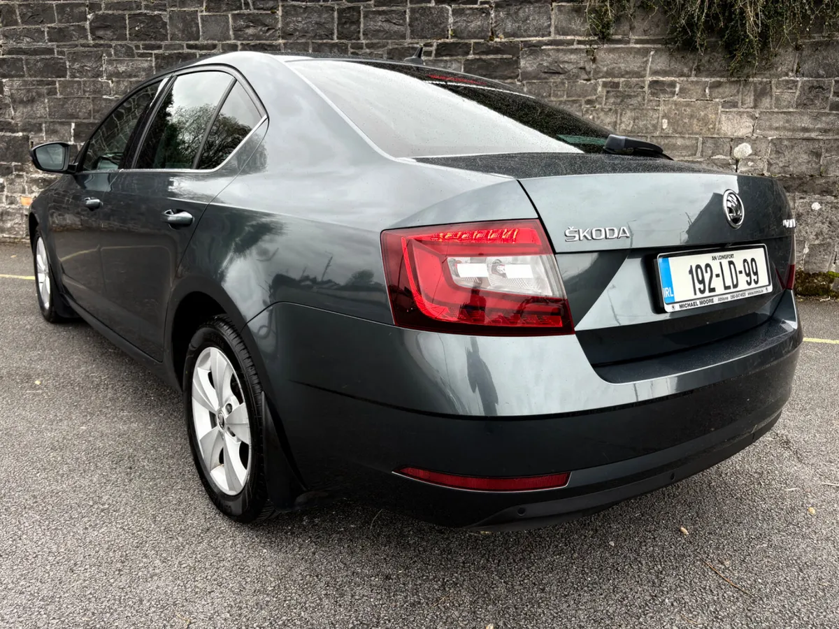 192 Skoda Octavia Soliel! Warranty + trade ins! - Image 2