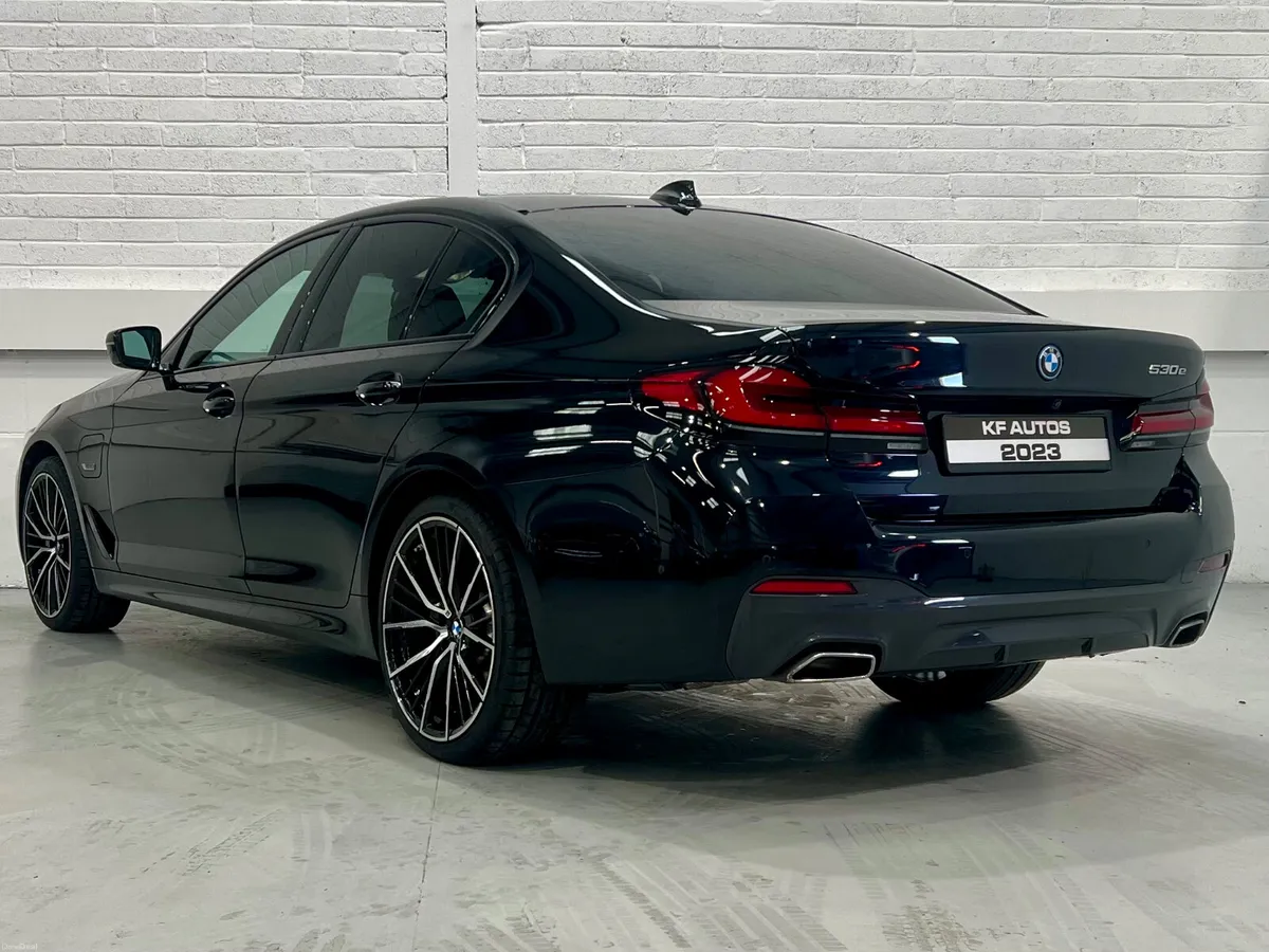 BMW 5 Series 530e M Sport 290bhp Auto Saloon - Image 6