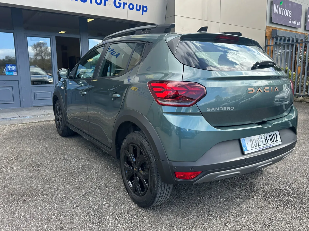 * RESERVED ONLINE * - Image 3