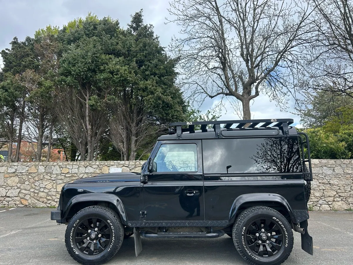 Land Rover Defender 90 - Urban Truck - Low mileage - Image 4