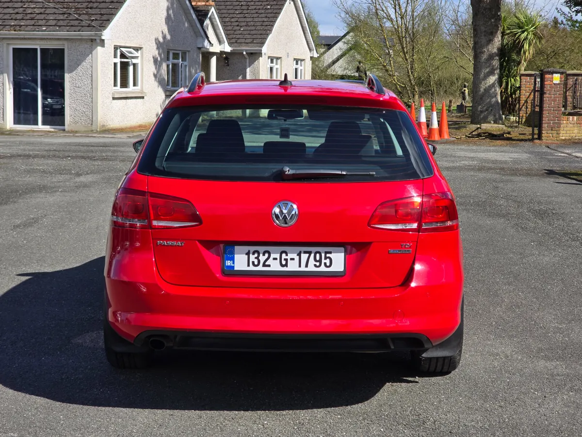 Volkswagen Passat Estate - Image 6