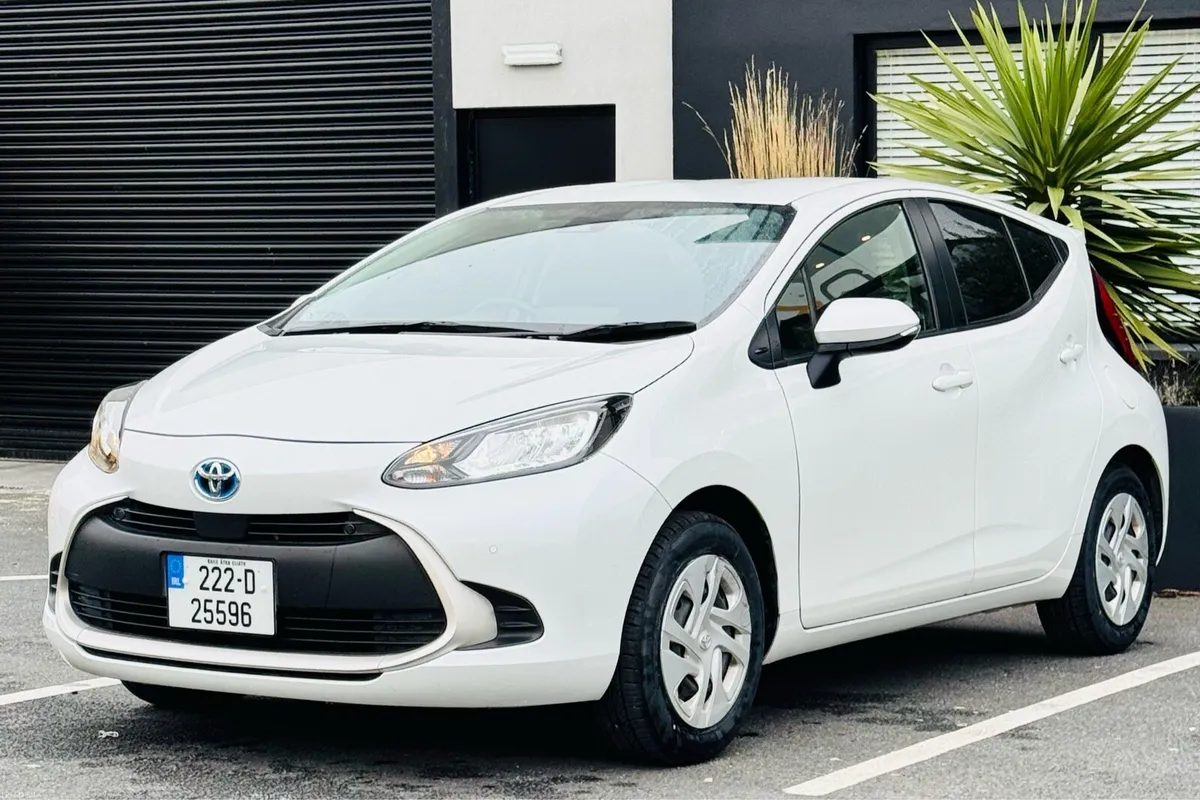 Toyota Aqua Hybrid Auto | 52k KM | Mint - Image 3