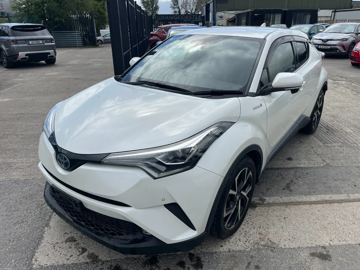 TOYOTA C-HR 2018, 1.8 HYBRID AUTO LOW KM HIGH SPEC - Image 4