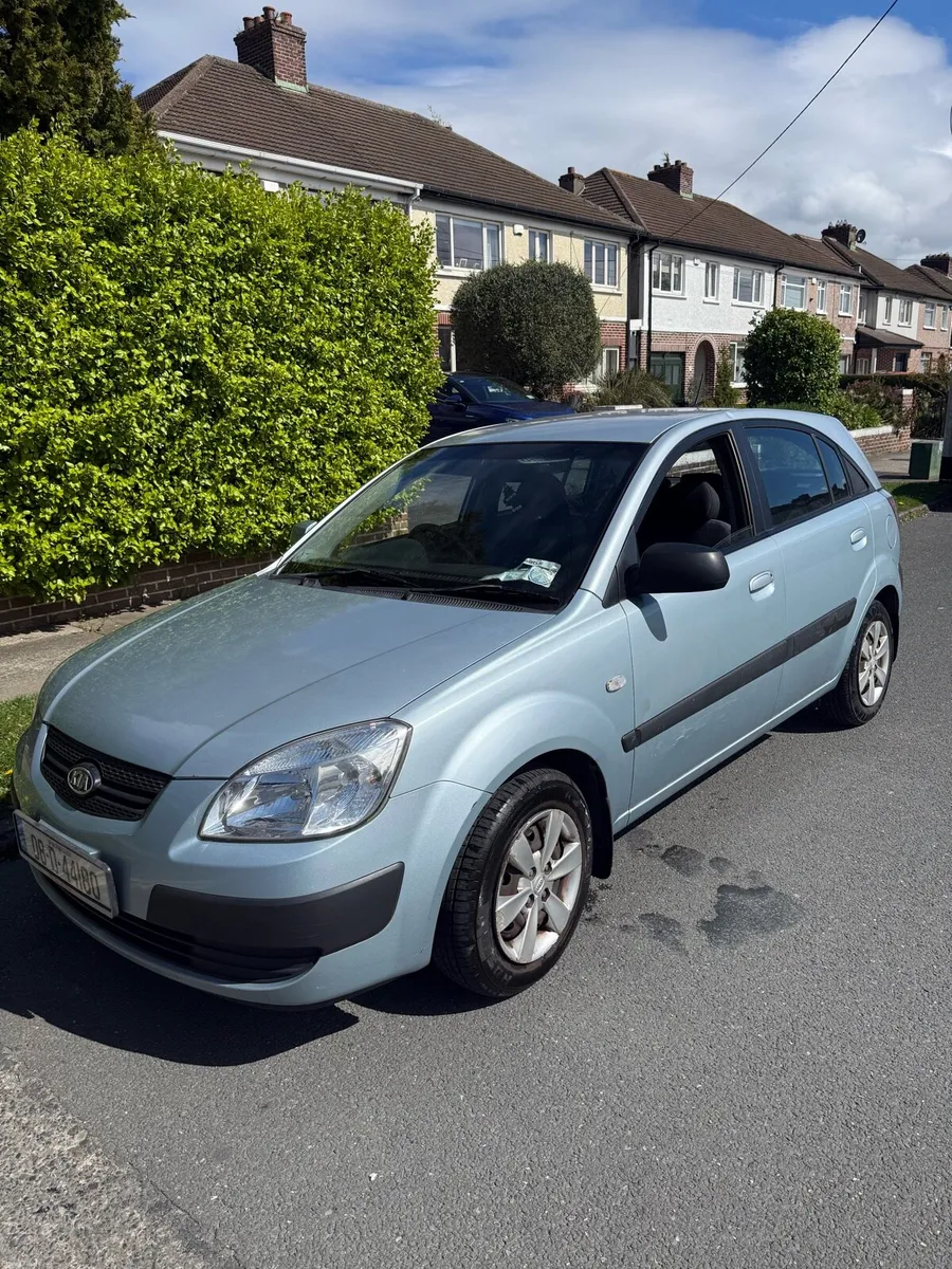 Kia Rio - Image 1