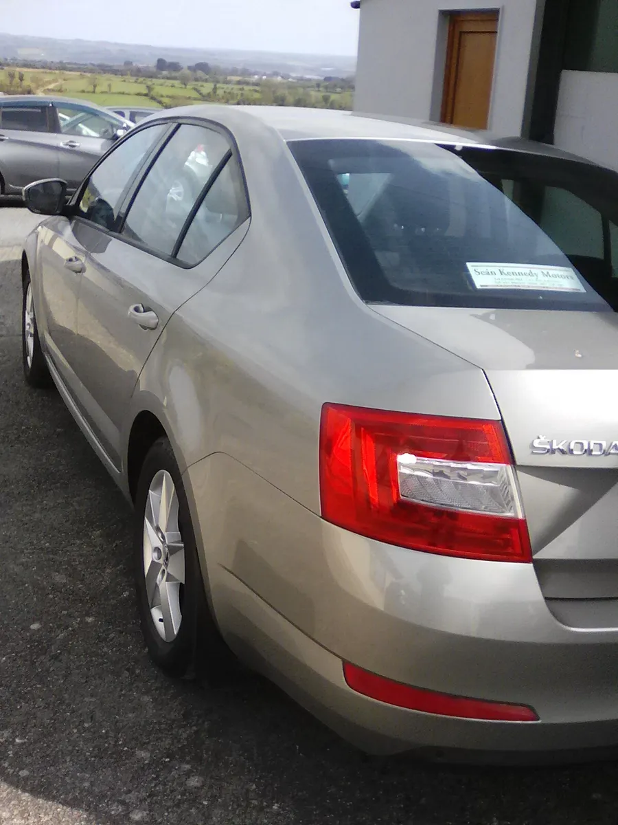 Skoda Octavia 2016 - Image 3