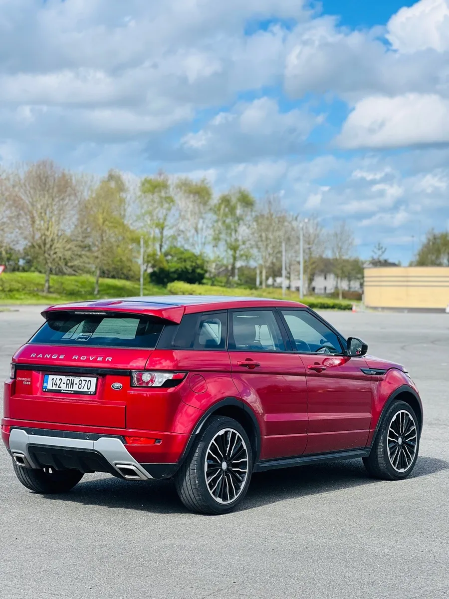 Range Rover Evoque 2.2 Auto 4WD Diesel - Image 4