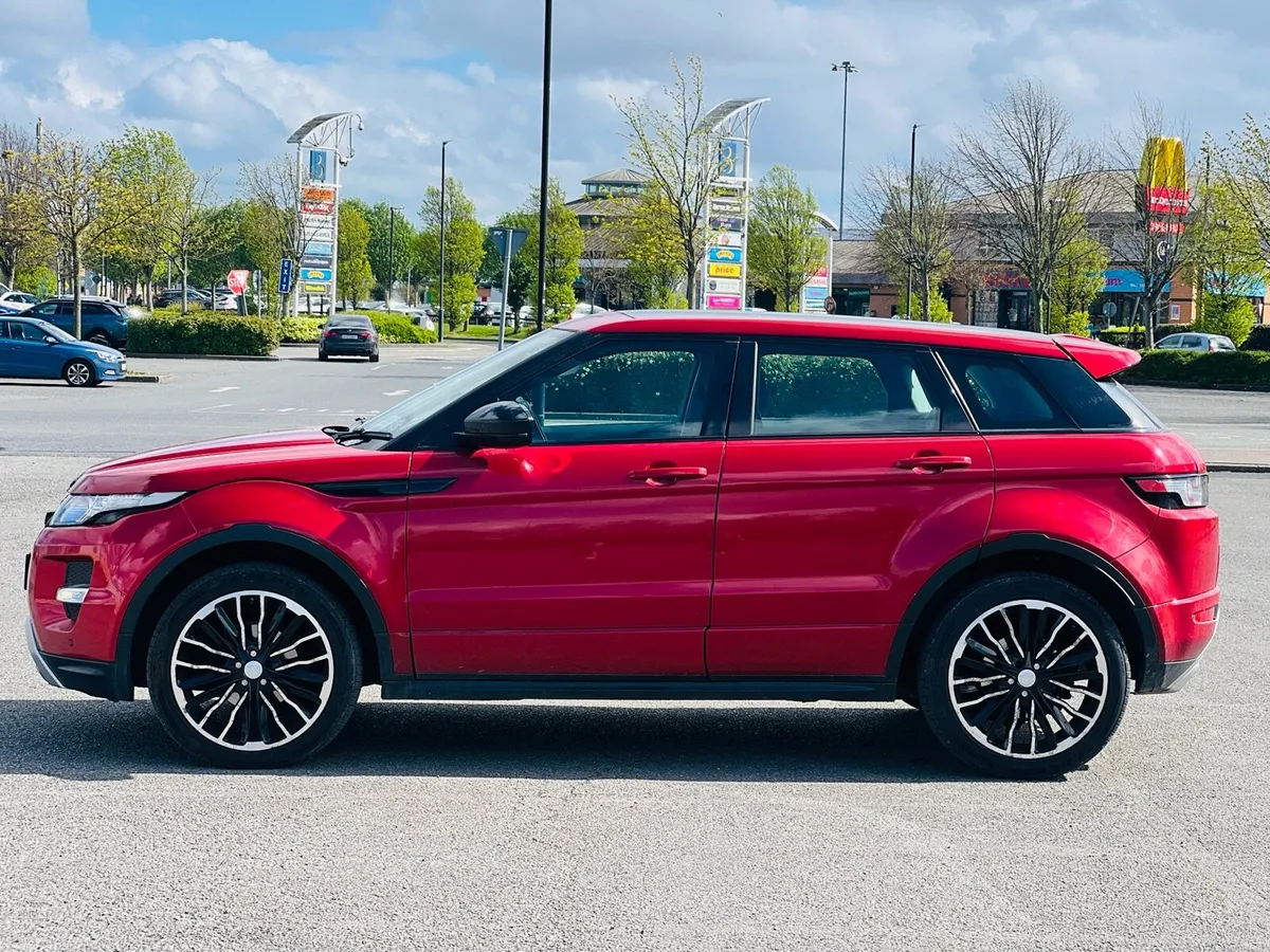 Range Rover Evoque 2.2 Auto 4WD Diesel - Image 3