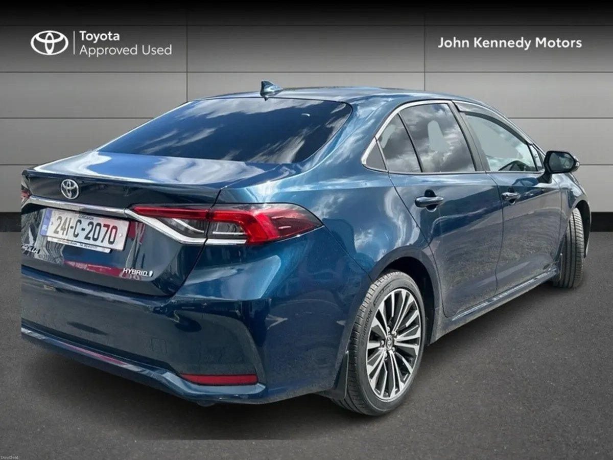 Toyota Corolla SPORT SAL - Image 2