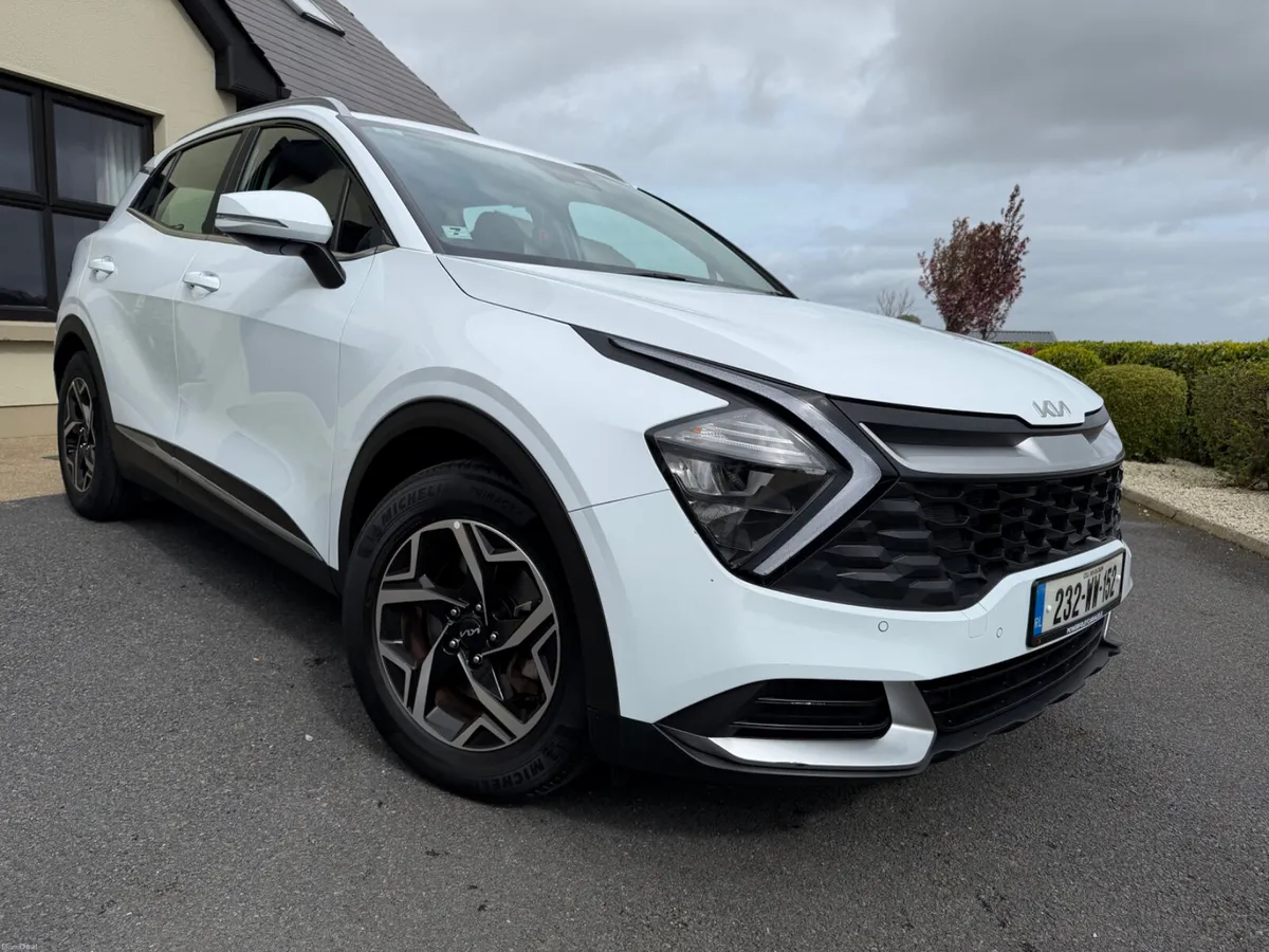 2023 (232)Kia Sportage 1.6 Diesel 52KMS K2 MHEV - Image 4