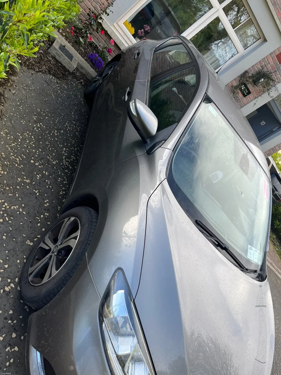 Nissan Pulsar 2016 - Image 2