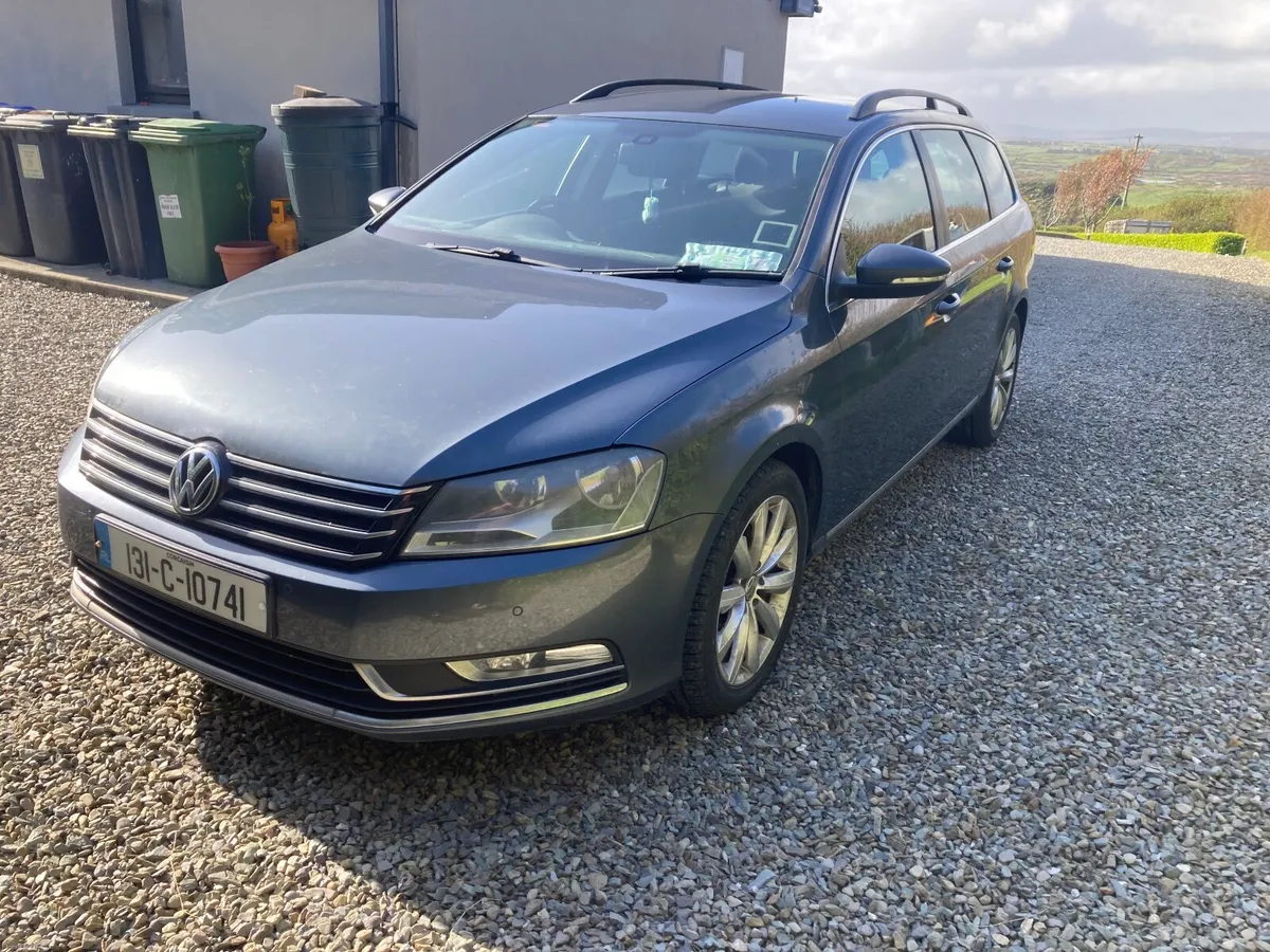 Volkswagen Passat 2013 - Image 1