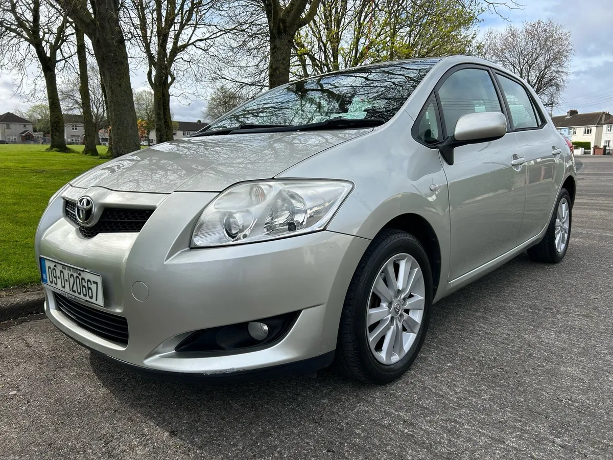 2009 Toyota Auris 1.4 Limited Edition // New NCT - Image 4