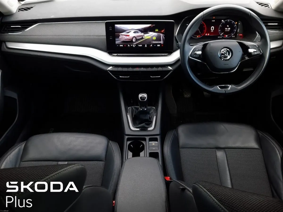 Skoda Octavia **LOADED**LEATHER PACK**STYLE MODEL - Image 2